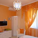 Orange Flower 1 דירה סופיה