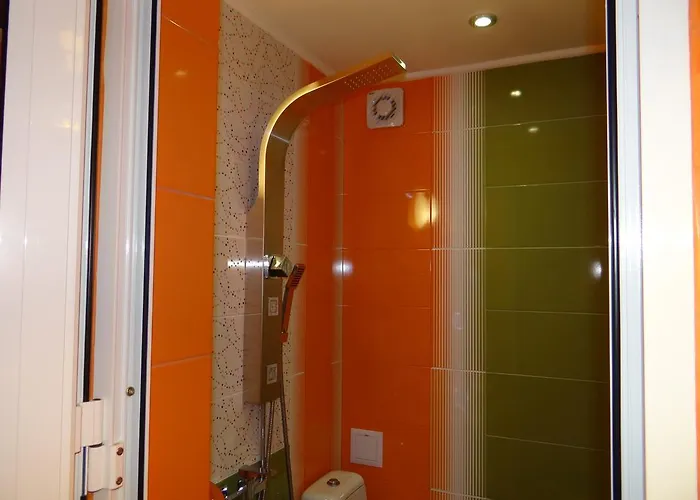 Orange Flower 1 Apartament