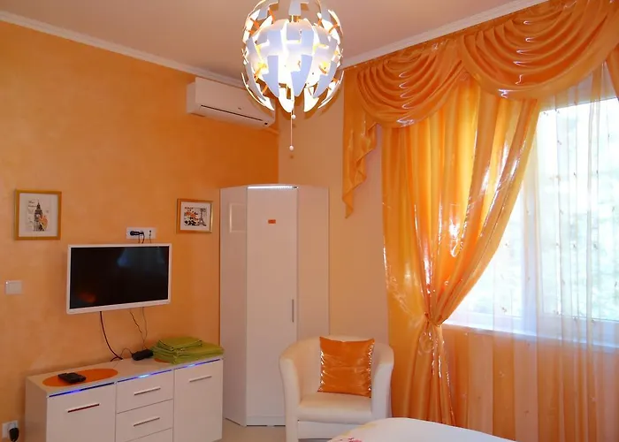 Orange Flower 1 Apartament Sofia